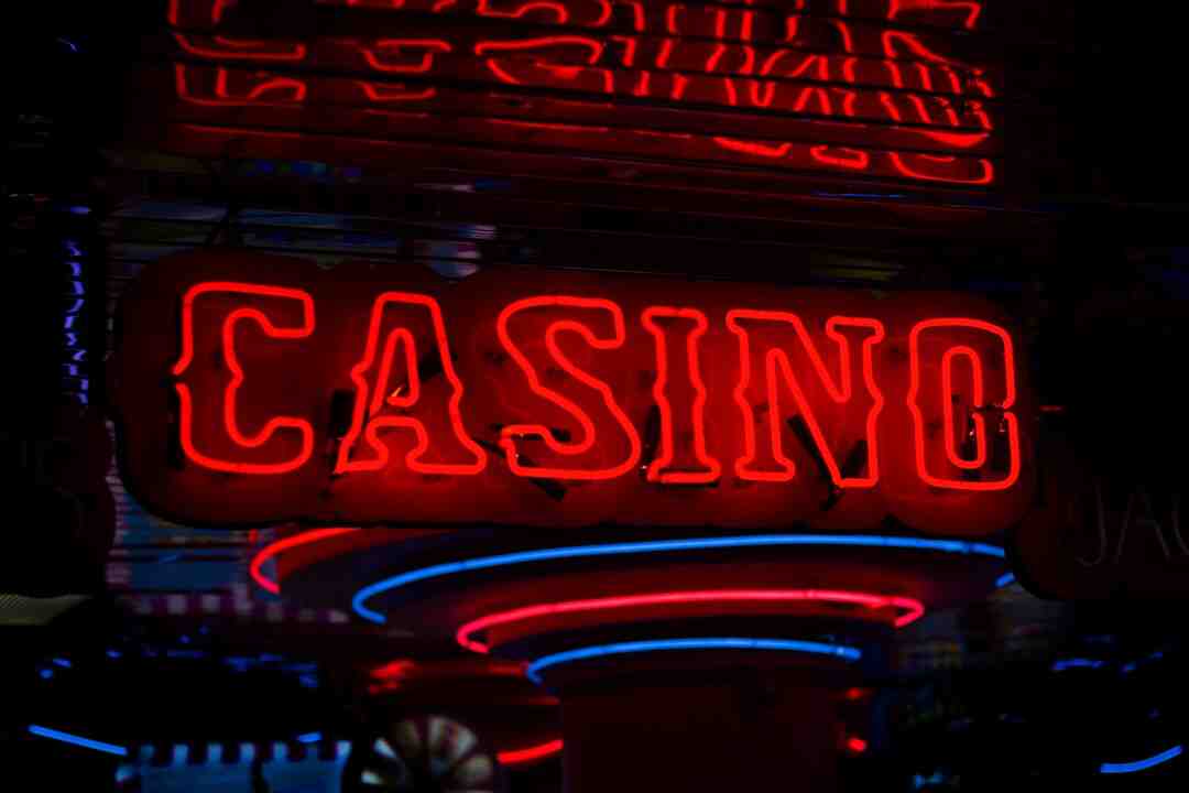 Le casino en ligne : comment s'amuser et gagner depuis chez soi ?